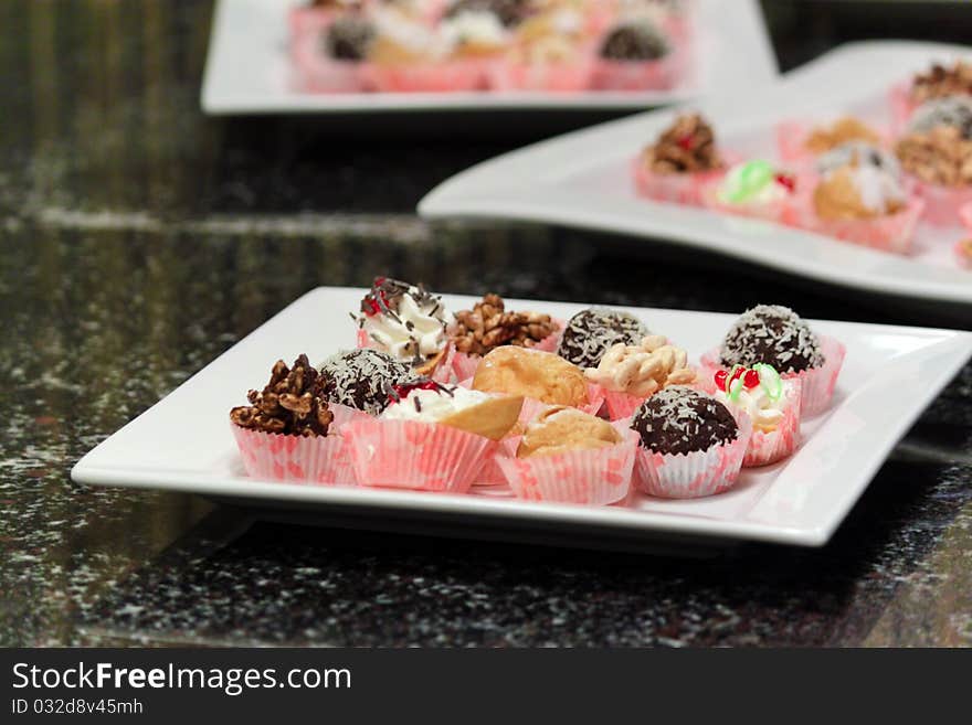 Plate with cookies