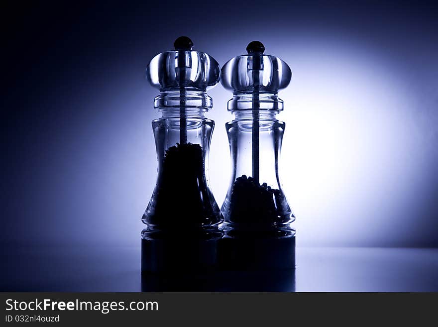 Photo of salt and pepper mill with backlight