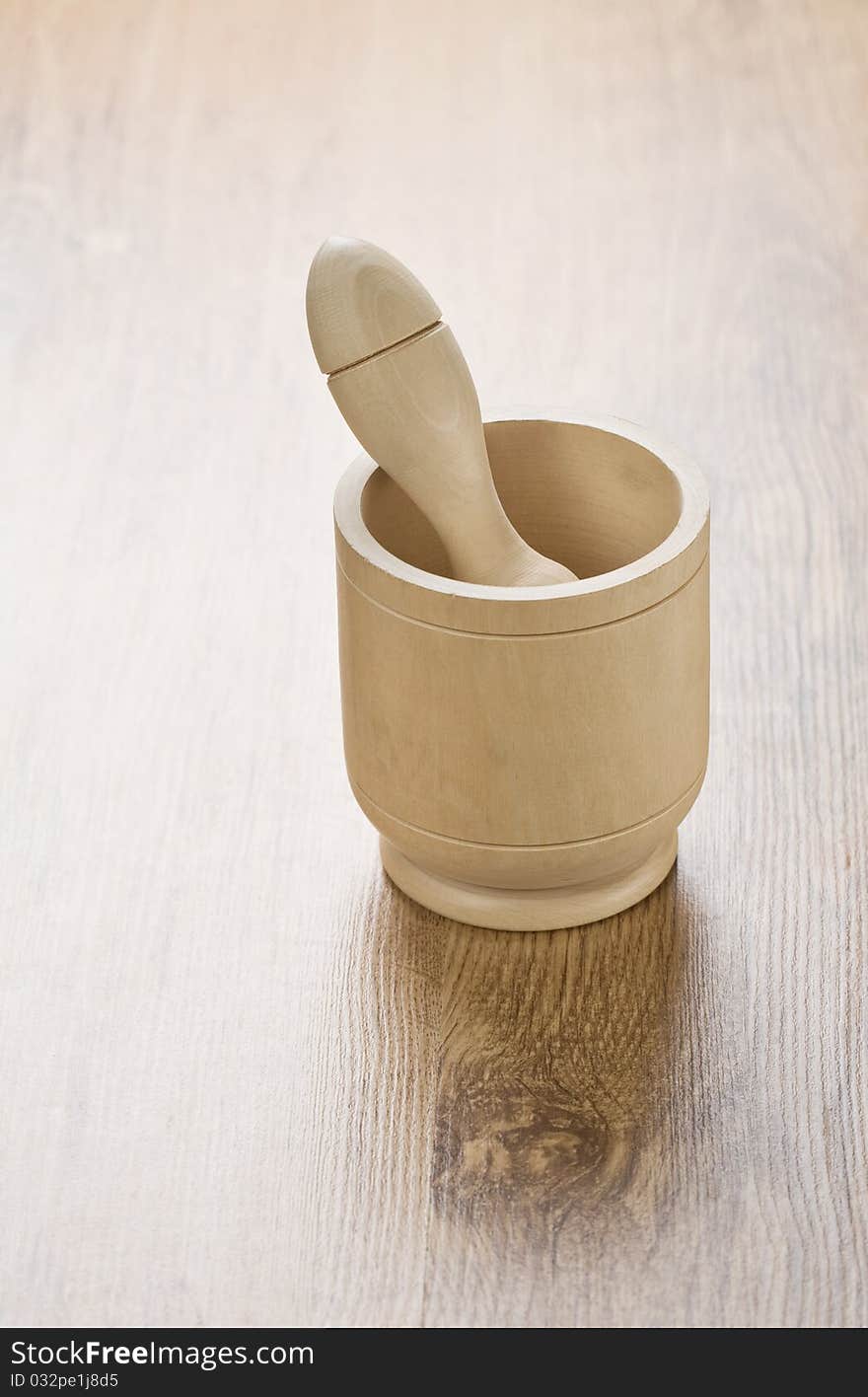 Mortar with pestle