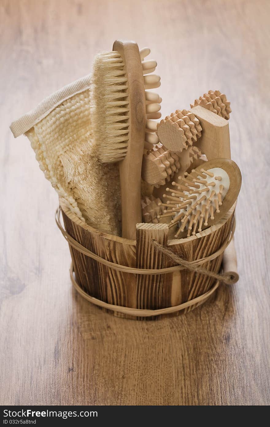 Wooden Bucket For Bathing