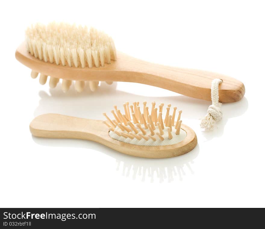 Brush and hairbrush