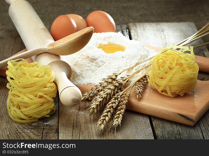 Preparation of dough from flour and eggs for sacking. Preparation of dough from flour and eggs for sacking