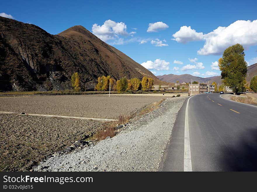 Rural road in chuanxi plateau