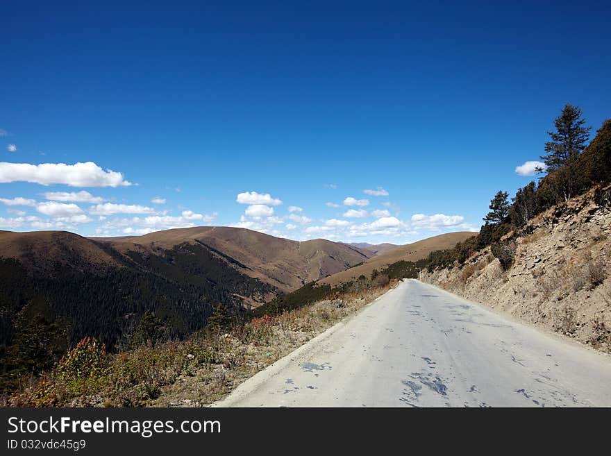 Road in  mountains in chuanxi plateau，china