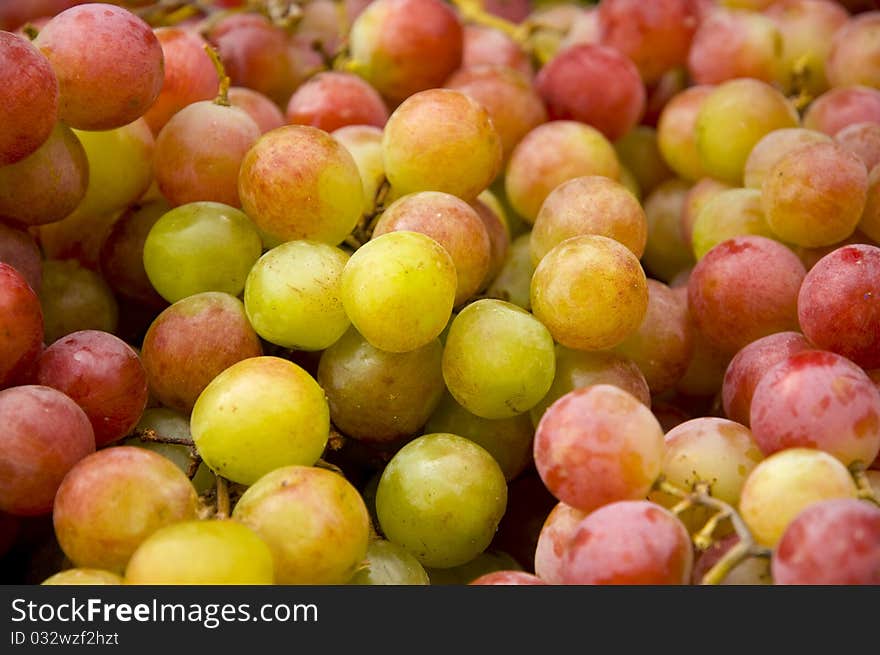 Bulk of grapes in food market