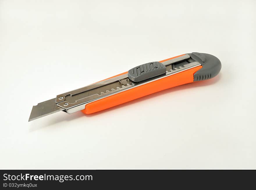 Retractable knife