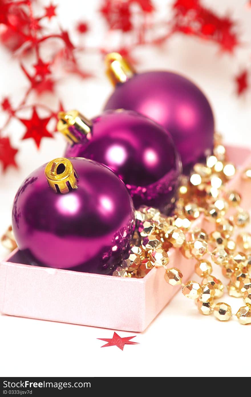 Three chrispmas purple balls