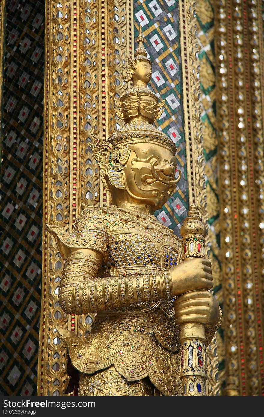 Golden thai demon in wat pra daww. Golden thai demon in wat pra daww.