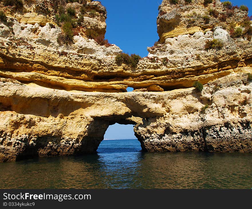 Stone isthmus between the bay and the ocean. Stone isthmus between the bay and the ocean