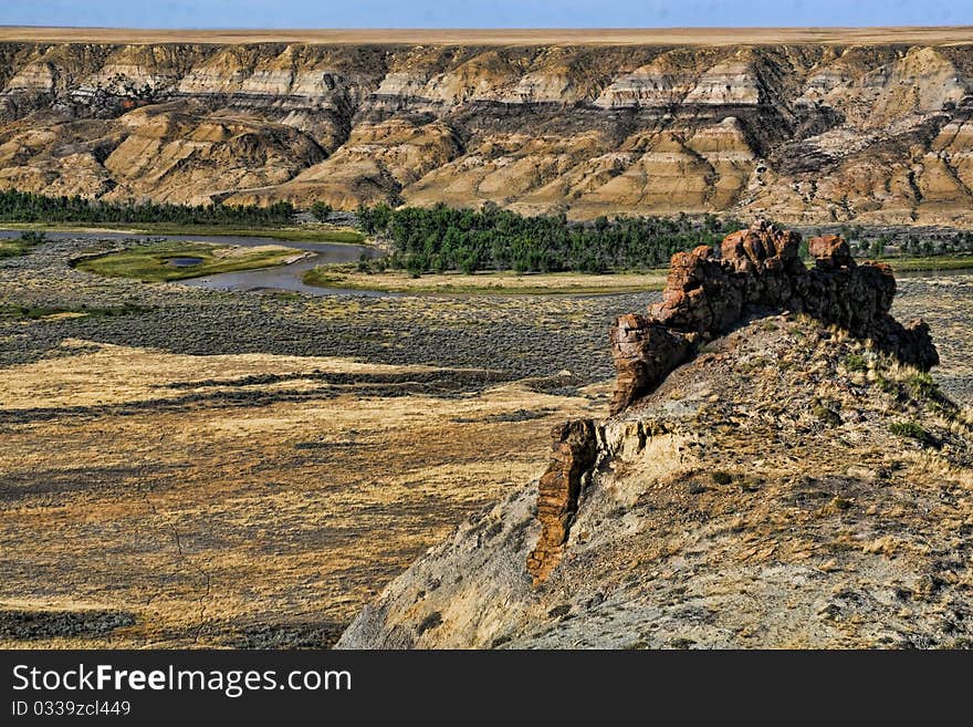 Badlands Formation And River