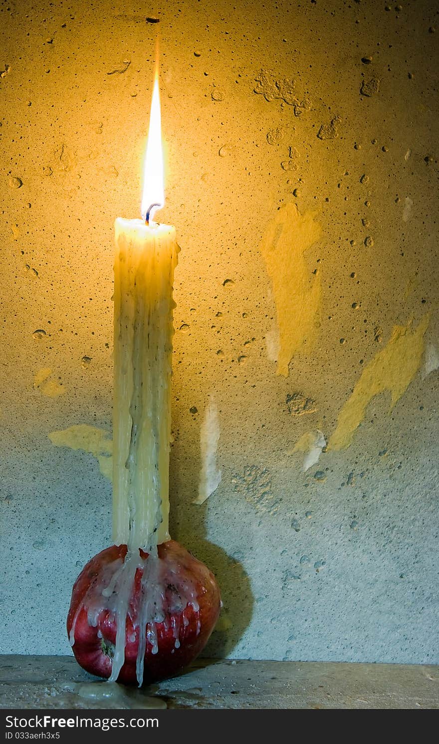 Candle On The Apple