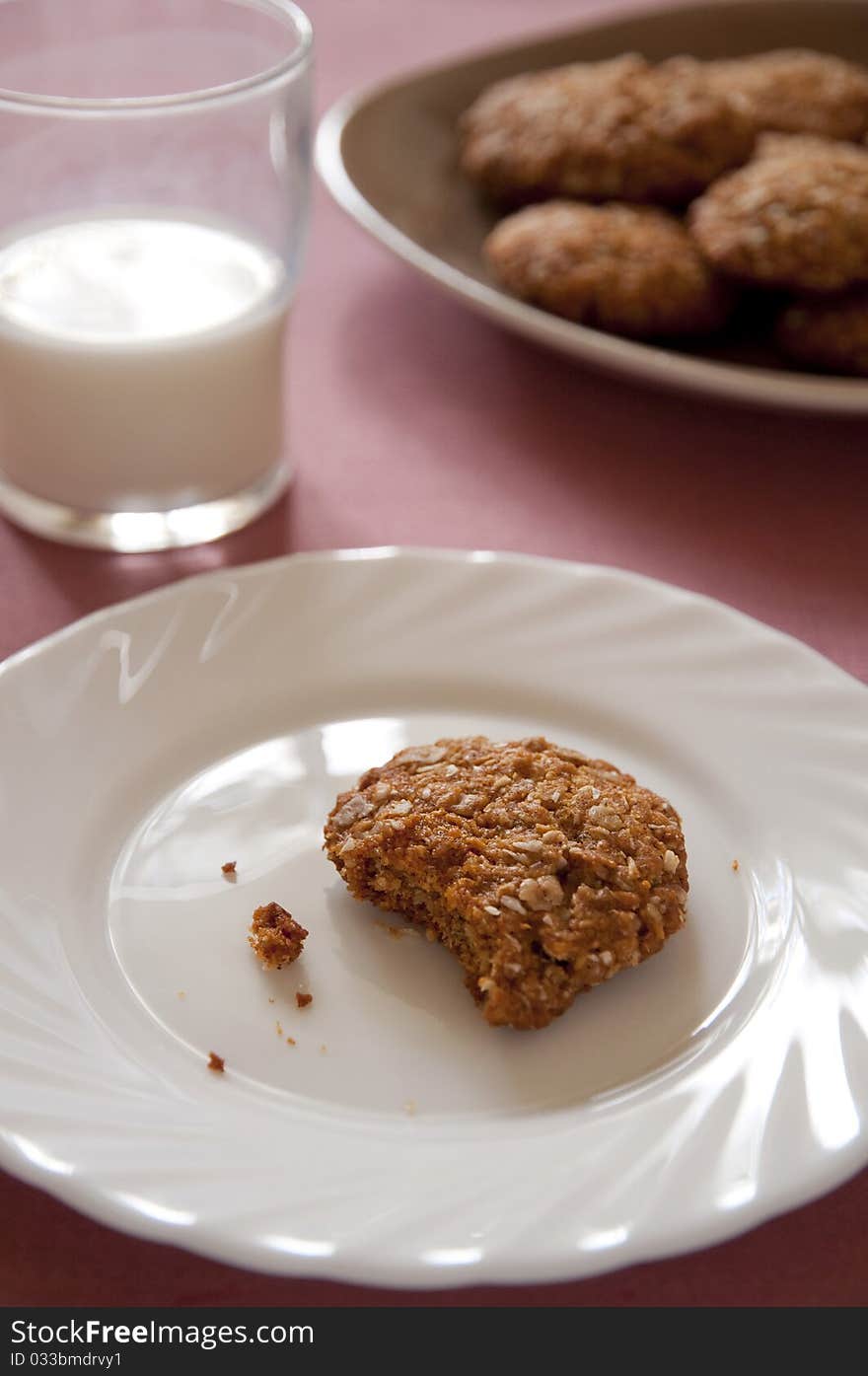 Homemade oatmeal cookies with crumbs