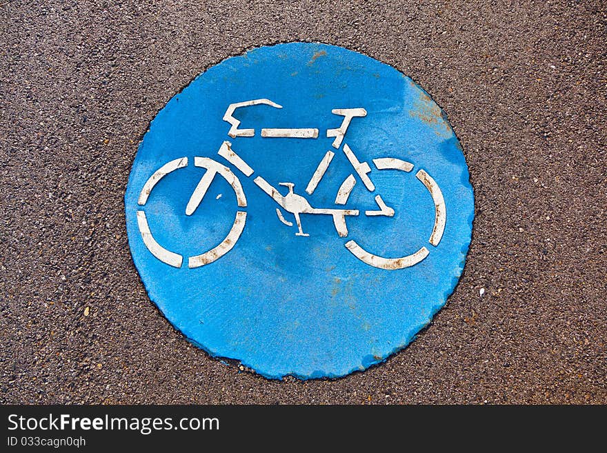 Symbol for path and bikelane on plaster