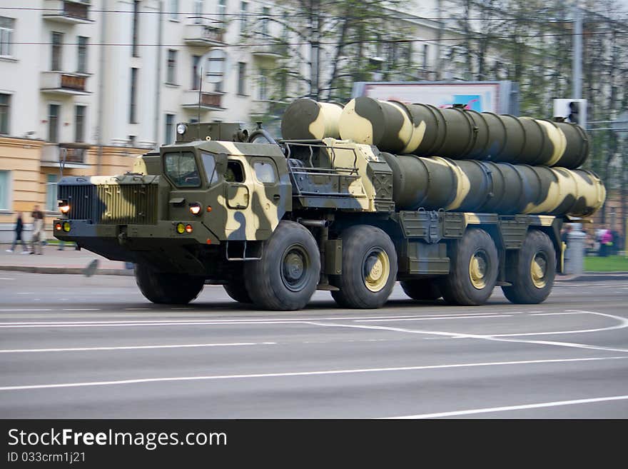 Anti-aircraft complex s-300 in motion