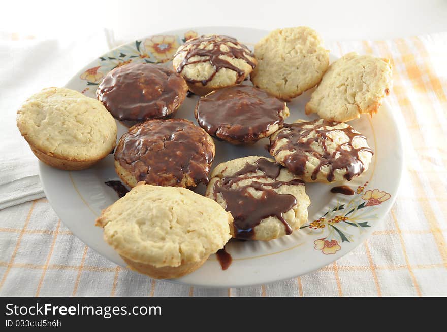 Muffins with Chocolate Topping