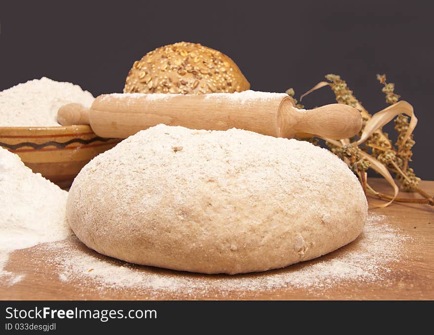 Flour and wholemeal bread with plant cells. Flour and wholemeal bread with plant cells