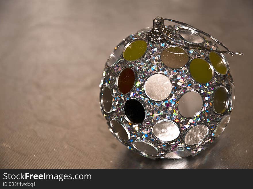 Image of a silver christmas decoration ball