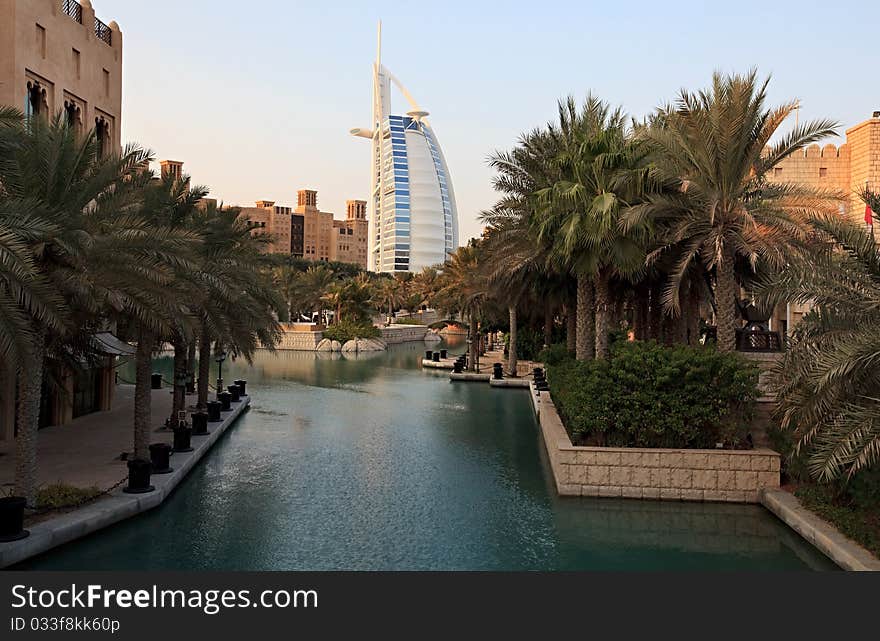 Architectural Contrasts In Dubai.