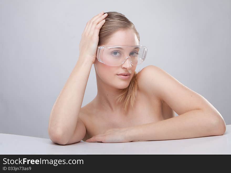 Plastic protective goggles