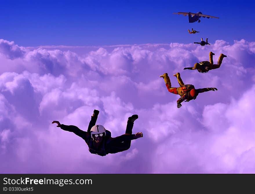 Sportsmen-parashutist soaring in sky. Sportsmen-parashutist soaring in sky