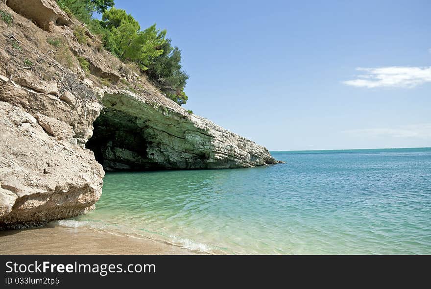 The Beautiful Beach in Italy (Pugniochiuso)