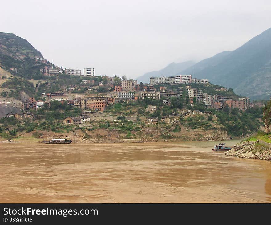 A city on the Yangtze River