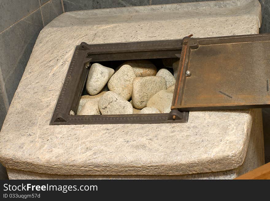 Stones for opening the door of bath furnace. Stones for opening the door of bath furnace.