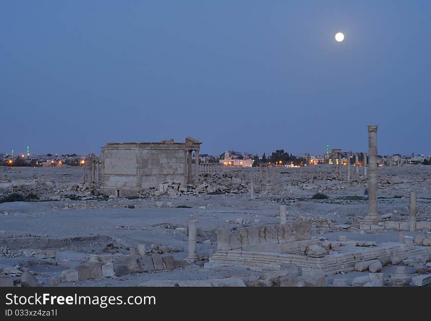 Night scenery of the ancient Roman time town Palmyra (Tadmor), Syria. Greco-Roman & Persian Period. Night scenery of the ancient Roman time town Palmyra (Tadmor), Syria. Greco-Roman & Persian Period.