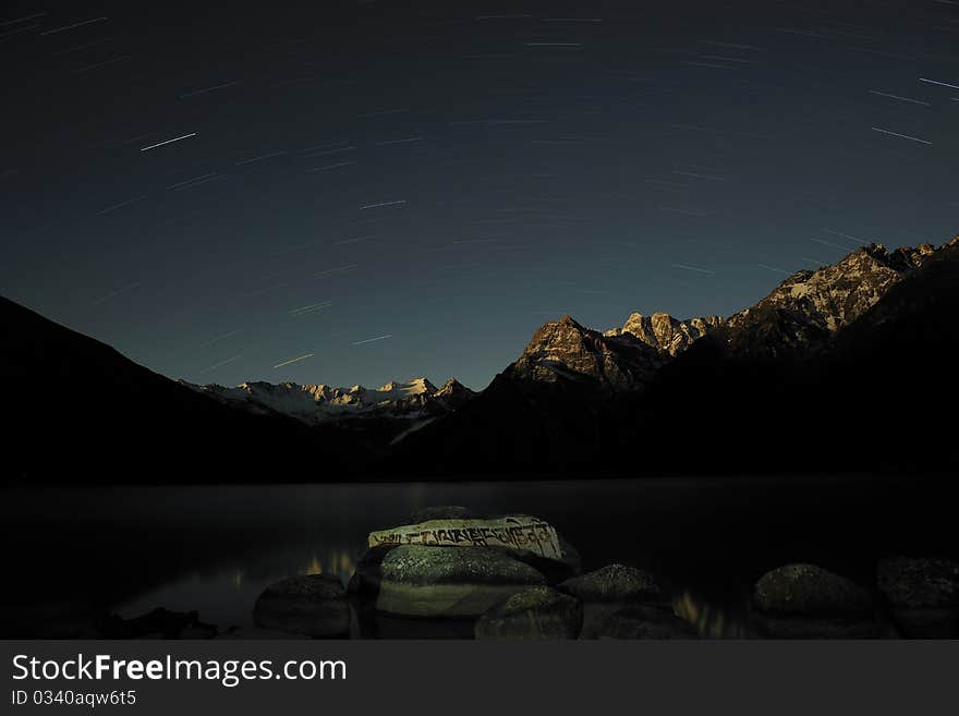 Night in a lake on the Qinghai-Tibet Plateau. Night in a lake on the Qinghai-Tibet Plateau.