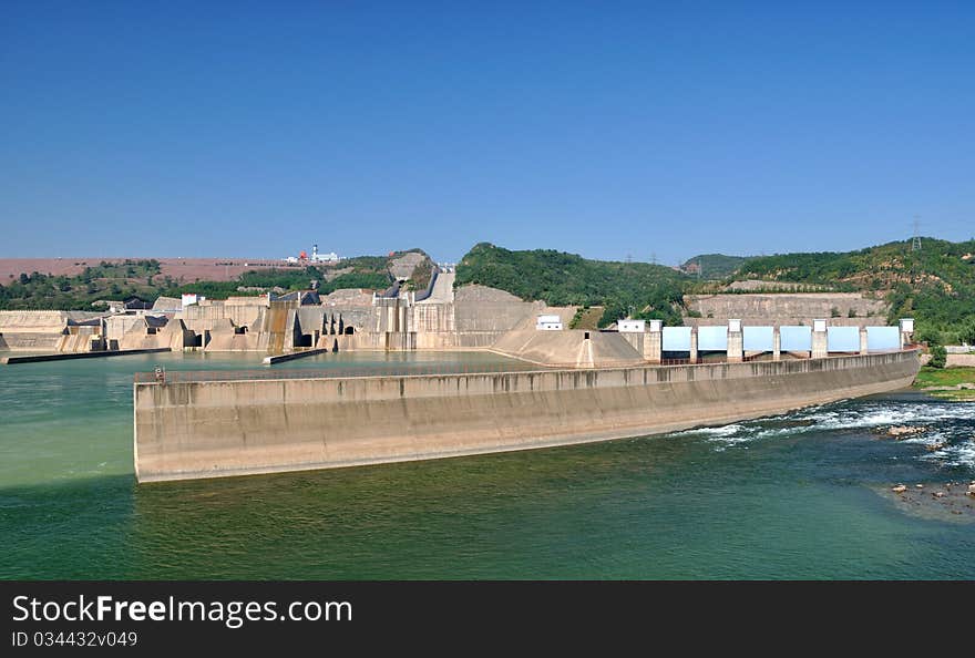 Water electricity plant on yellow river in China, as big construction made by concrete built beside yellow river. Water electricity plant on yellow river in China, as big construction made by concrete built beside yellow river.