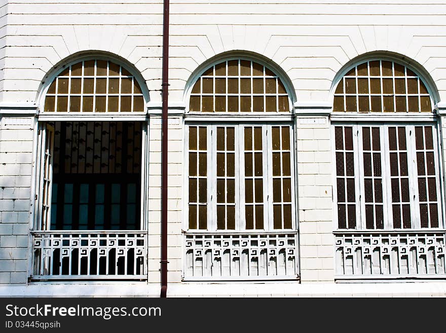 Arch window is construction in the old house