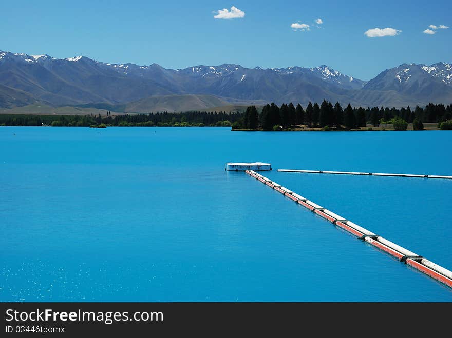 A beautiful turquoise lake