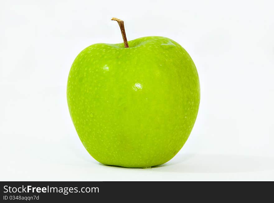 The green apple with white background