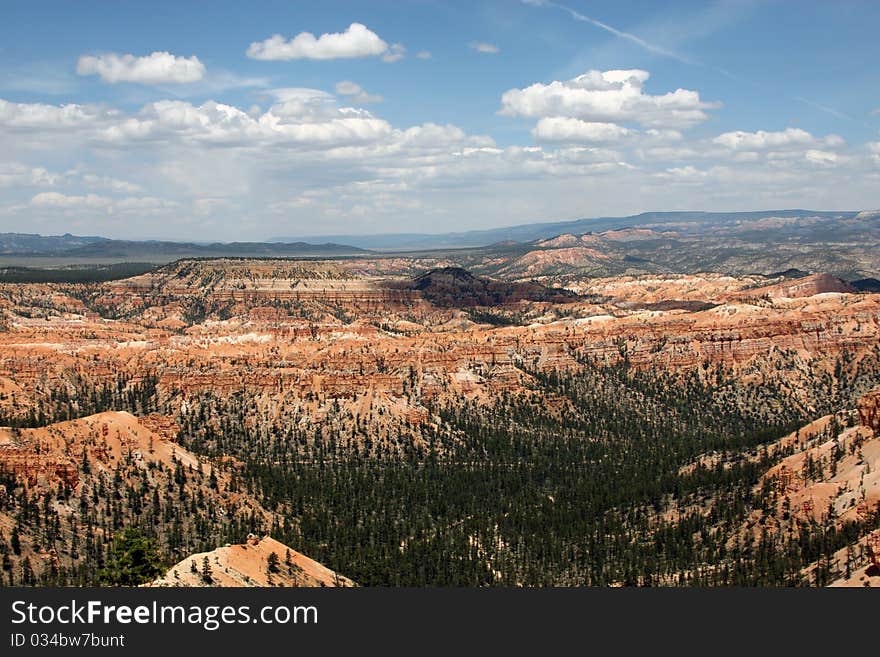 Bryce Canyon mountains in utah