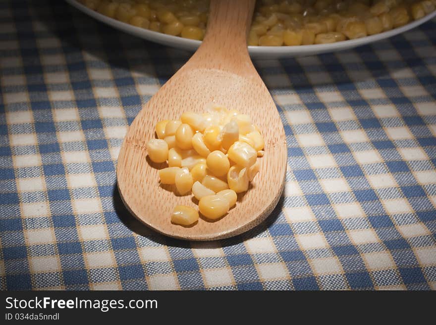 Canned corn