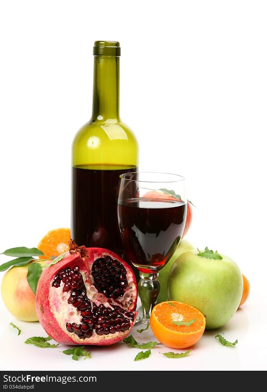 Wine and fruit