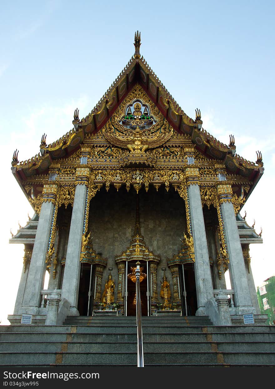 Buddhist church in Thailand (Wat Hua Lum Phong). Buddhist church in Thailand (Wat Hua Lum Phong)