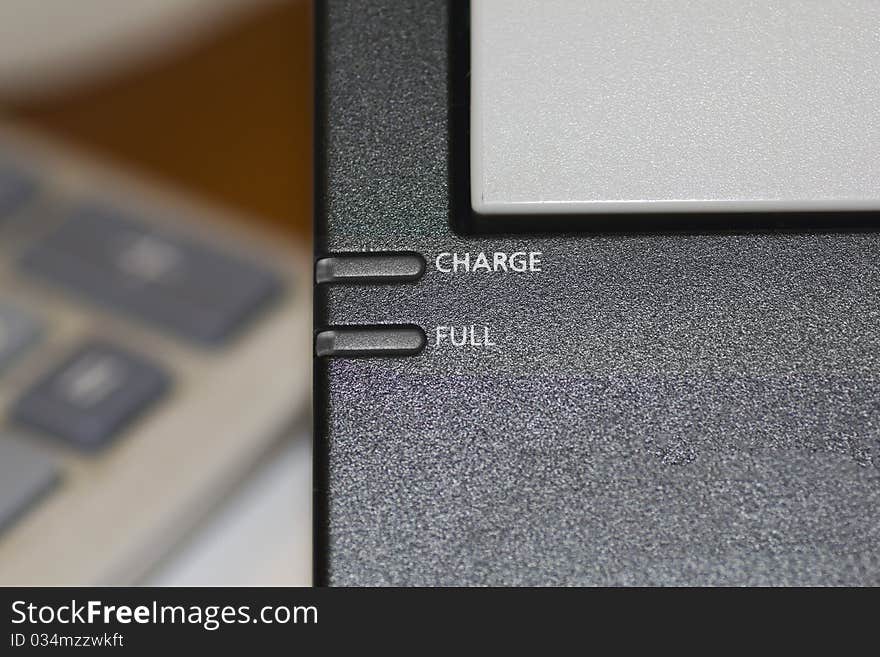 Charging Laptop Battery Connection