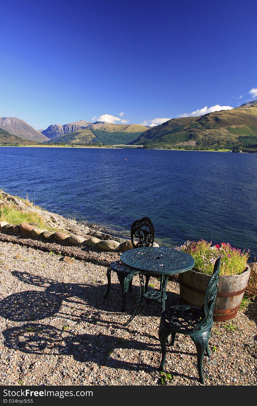 Romantic table for two in Scotland