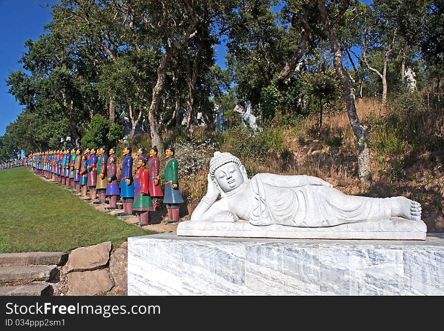 Buddha And Two Rows Of Terracotta Warriors