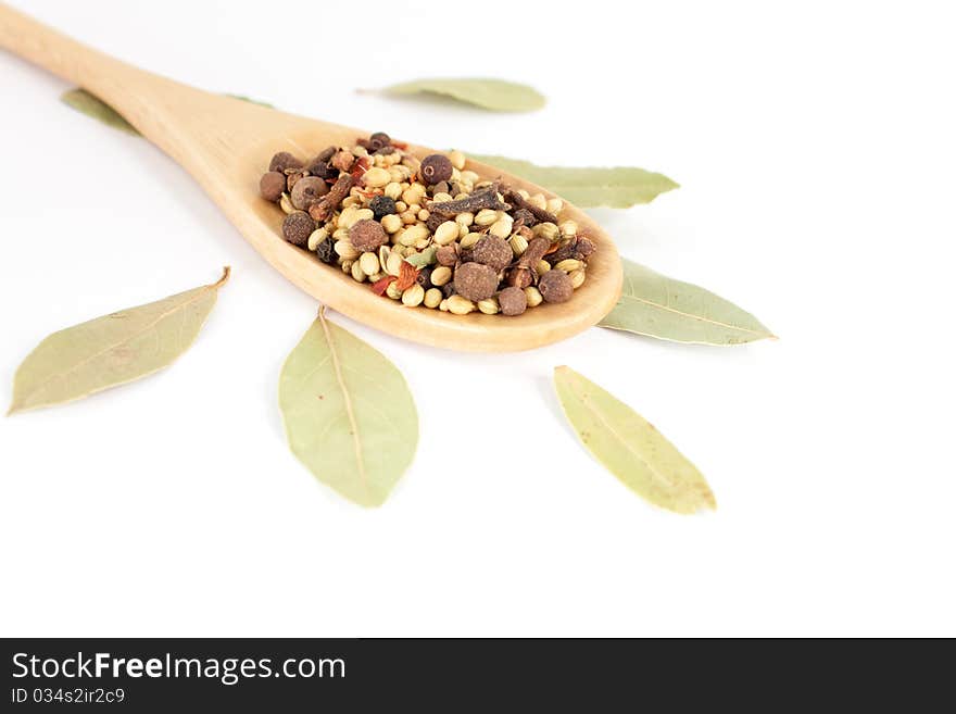 Spices mixed over the spoon