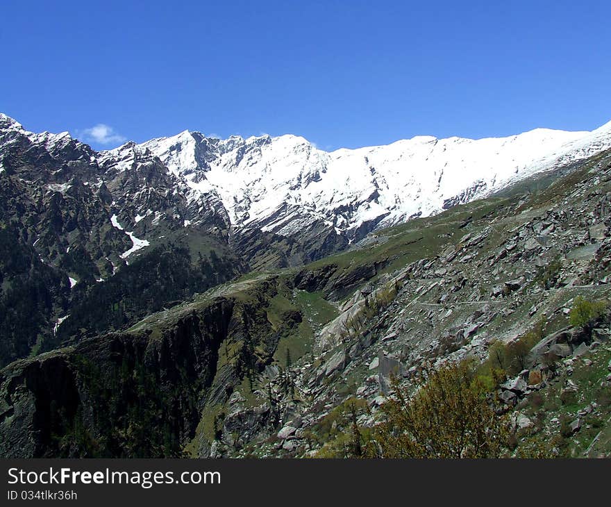 Bright mountain landscape in Himalaya