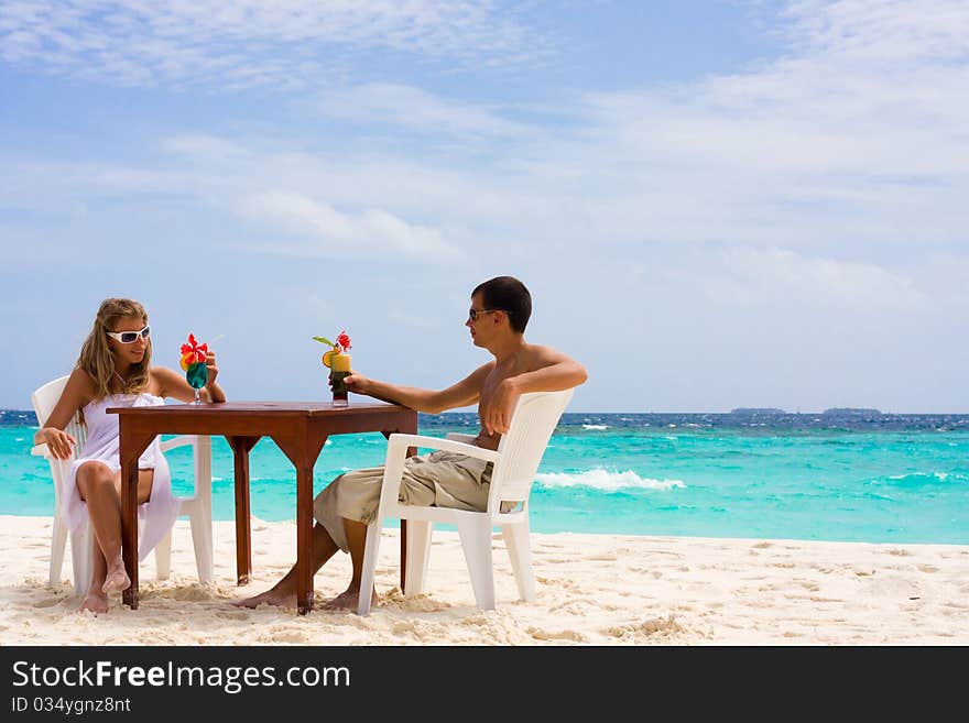 Cocktails at the beach