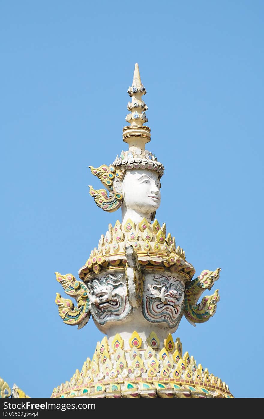 Giant Statues, at the Wat pha Kaew temple, Bangkok, Thailand