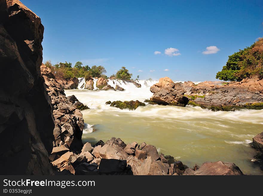 Conpapeng water fall in Laos