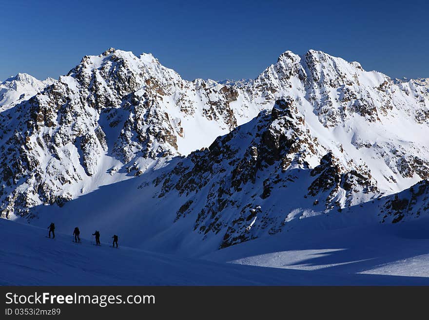 Climbing Piz Kesch on glacier!