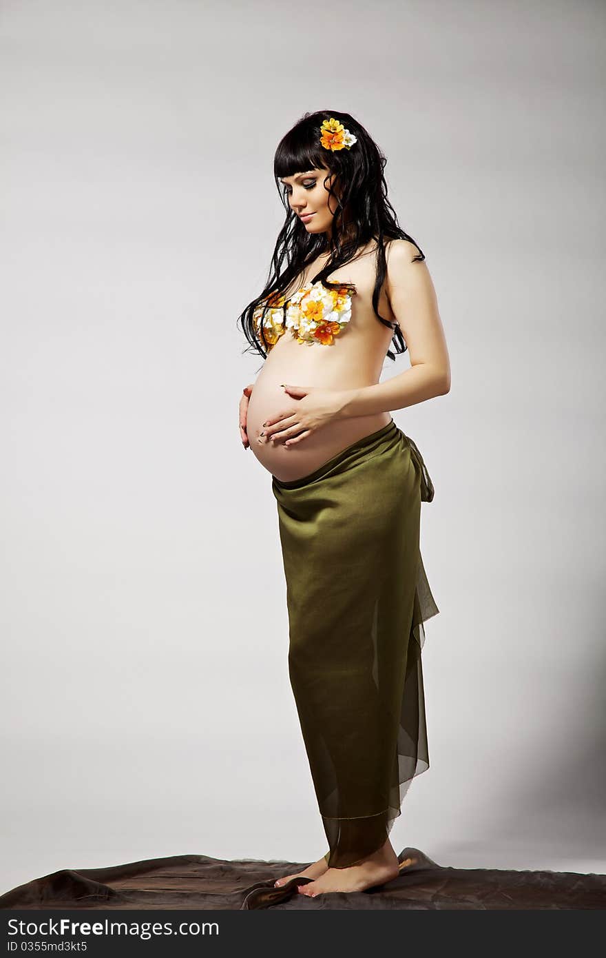 Portrait of pretty pregnant woman