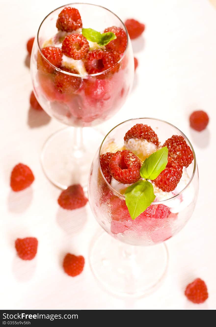 Raspberry scoop with ice fruit