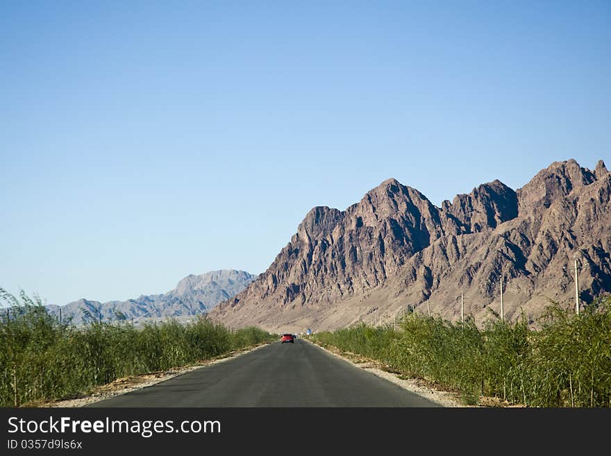 Road through the moutain