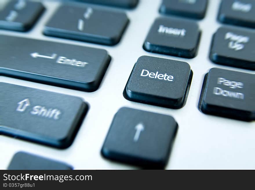 Delete button keyboard